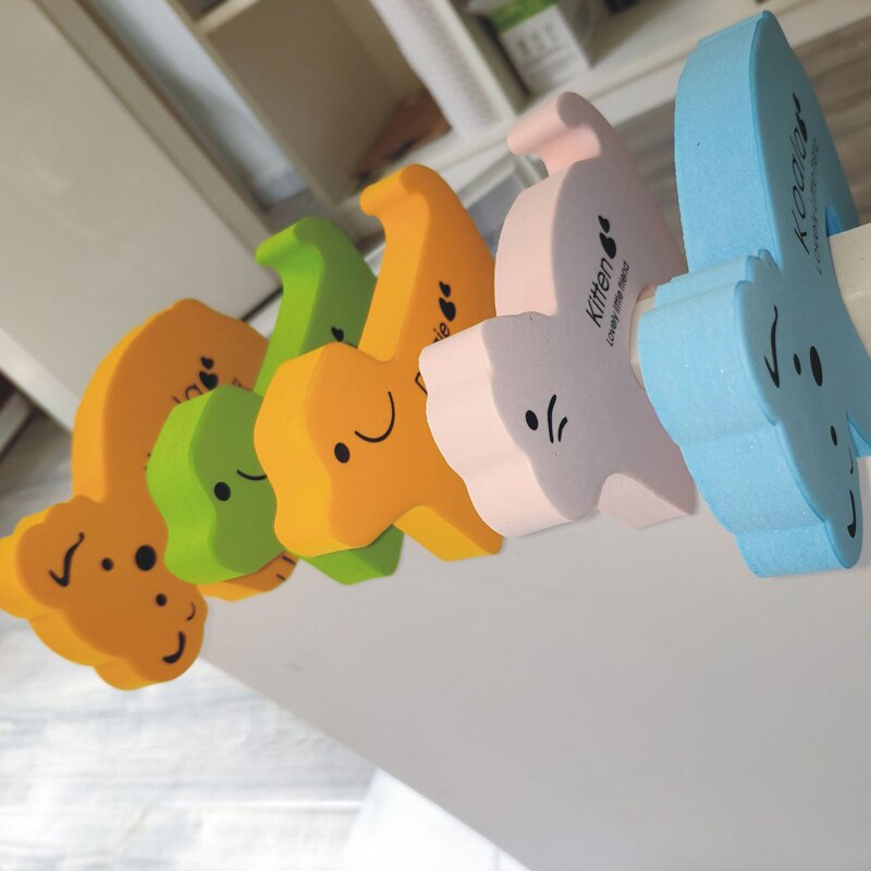 Baby Cartoon Animal Security Door Stoppers(2pcs)