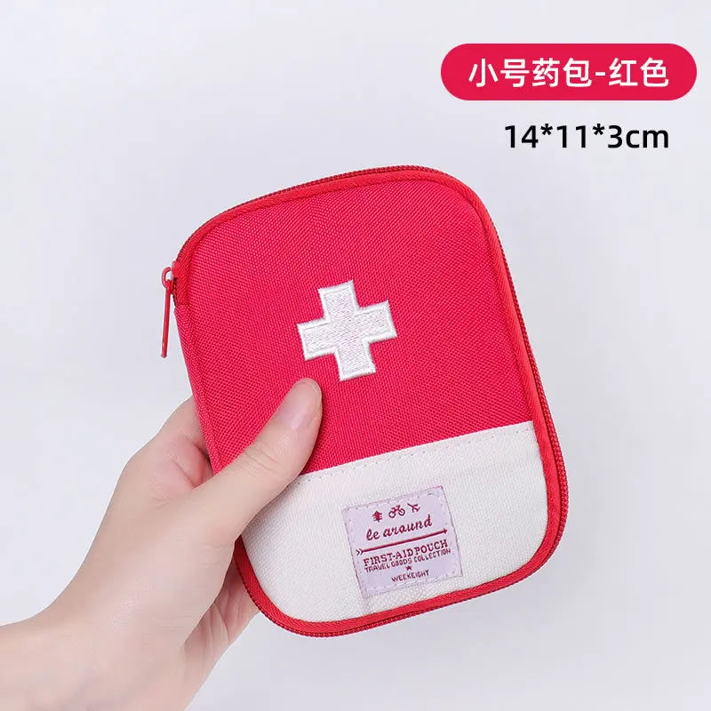 First Aid: Medical Supplies, Portable First Aid Kit (Kit only)