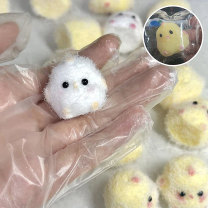 Stress: Miniature Slow Rebound Relief Squeeze Toy (1PC). A Sticky TPR Squishy Stress Relief New Fidget Prop